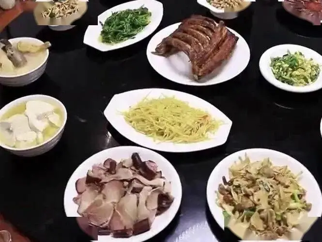 聆聽邛崍丨徒步天台山，解鎖山野美食