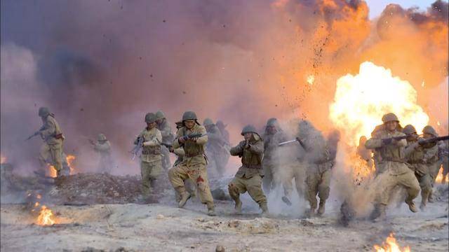 原創94歲失明老人，因收藏日軍大印暴露身份，為何軍區開6輛坦克相迎