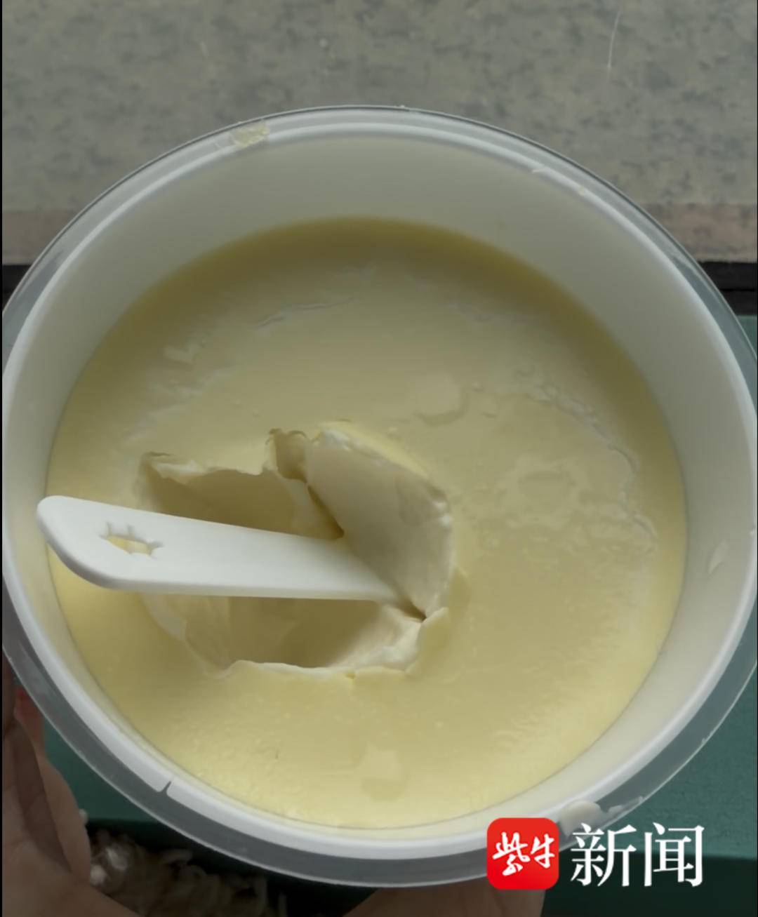 醫線霖距離｜醫院美食火爆出圈！記者跑了兩趟、排隊一個多小時，終於嚐到了省人醫奶皮子酸奶