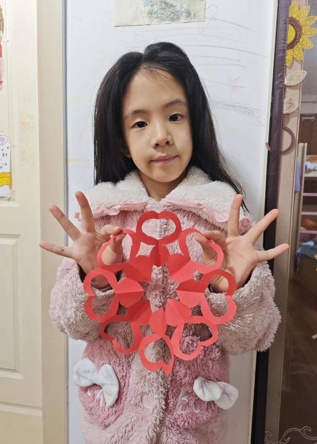 蘇州市三元實驗小學校開展“剪紙納福迎新春”活動