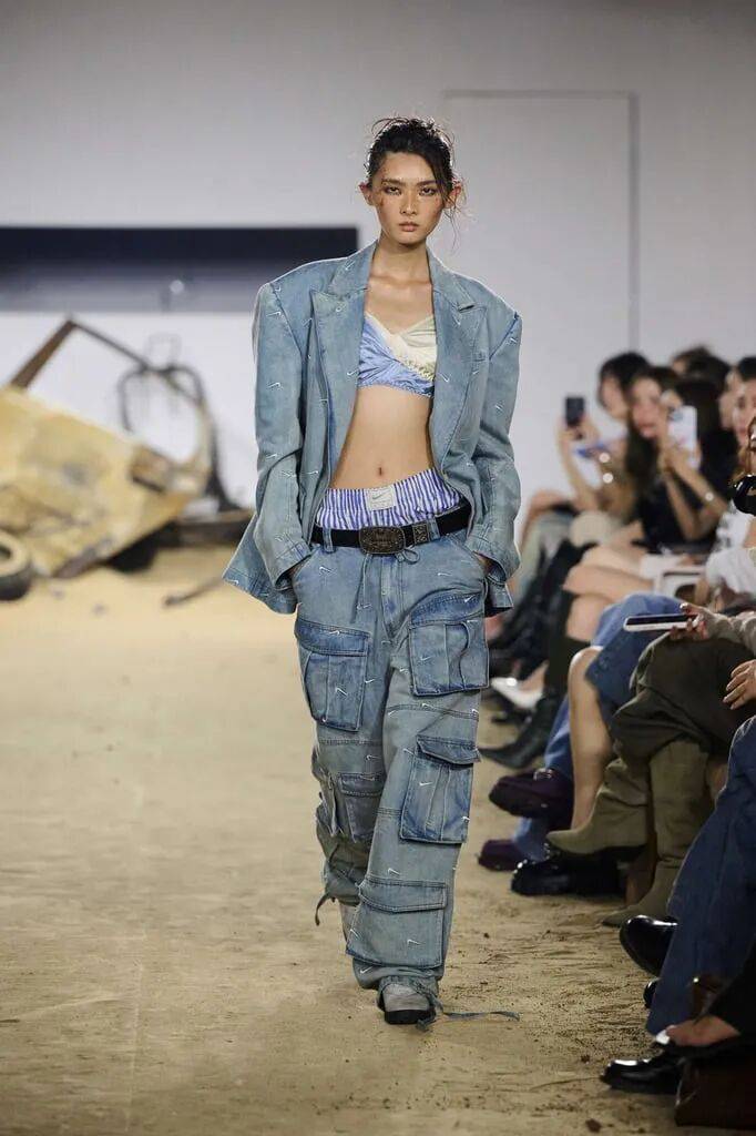 原創Markgong 2026春夏系列，強悍柔美，不羈的女性形象