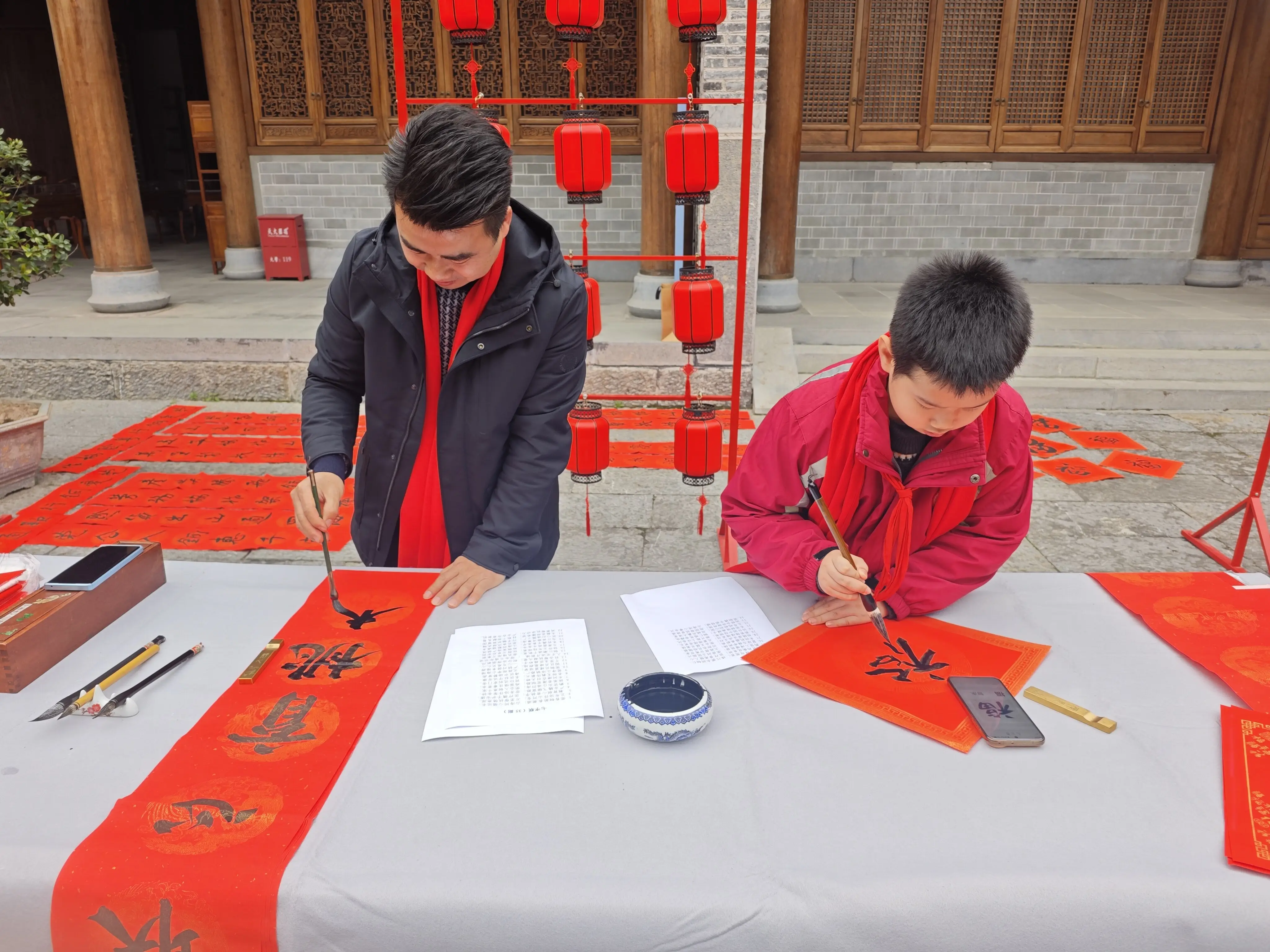 翰墨山海情，莞銅同步開展迎春書法活動