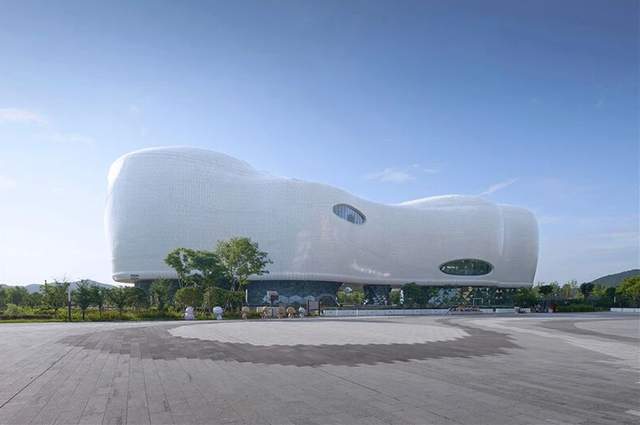 原創“氣泡”敗給“祥雲”？中國動漫博物館的設計之爭，網友吵翻了