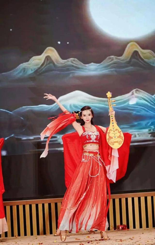 31歲舞蹈老師因罕見病去世，眾多網友悼念