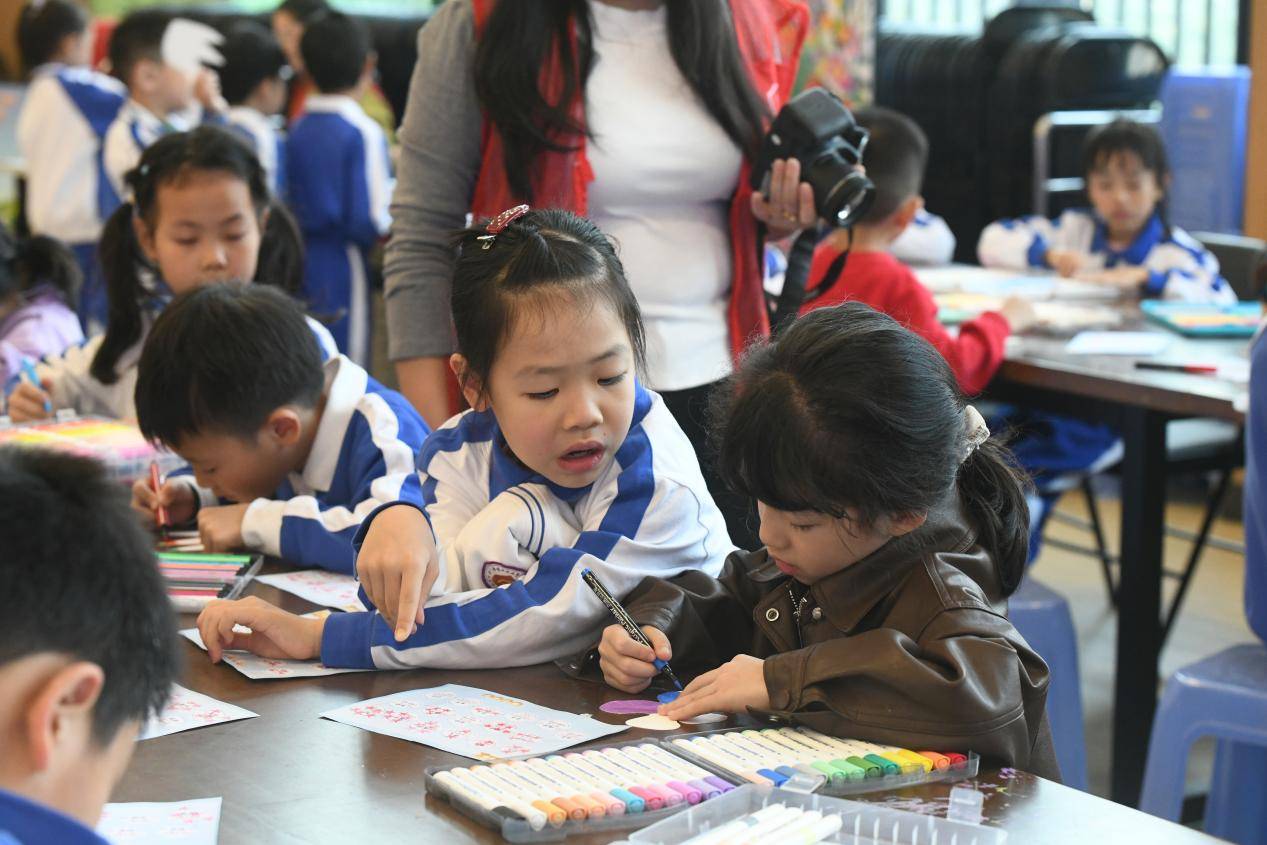 沒有試卷的期末 港中深附屬天健小學這樣做