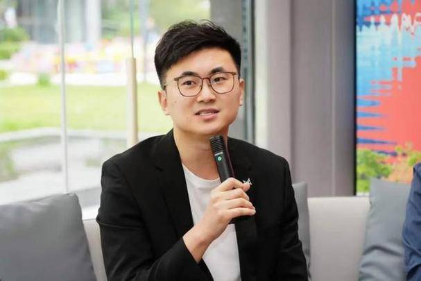 鄉村破繭與女性成長：《村裡來了三個女當家》的新鄉土中國敘事