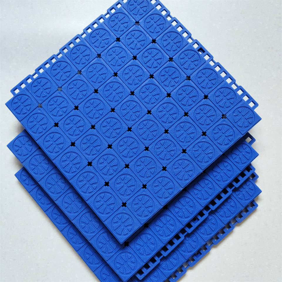 誠科地板：高階場地懸浮拼裝地板技術標杆，防滑/籃球場/戶外懸浮地板全場景覆蓋