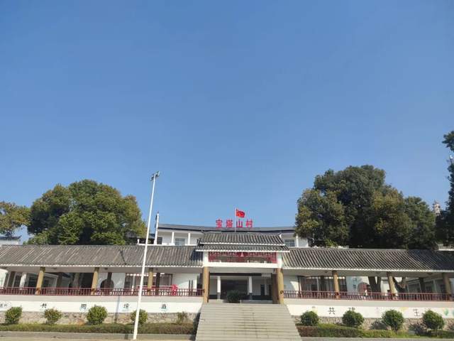 遊歷雅記：風渡柳湖，山河敘語——感人至深的移民故事