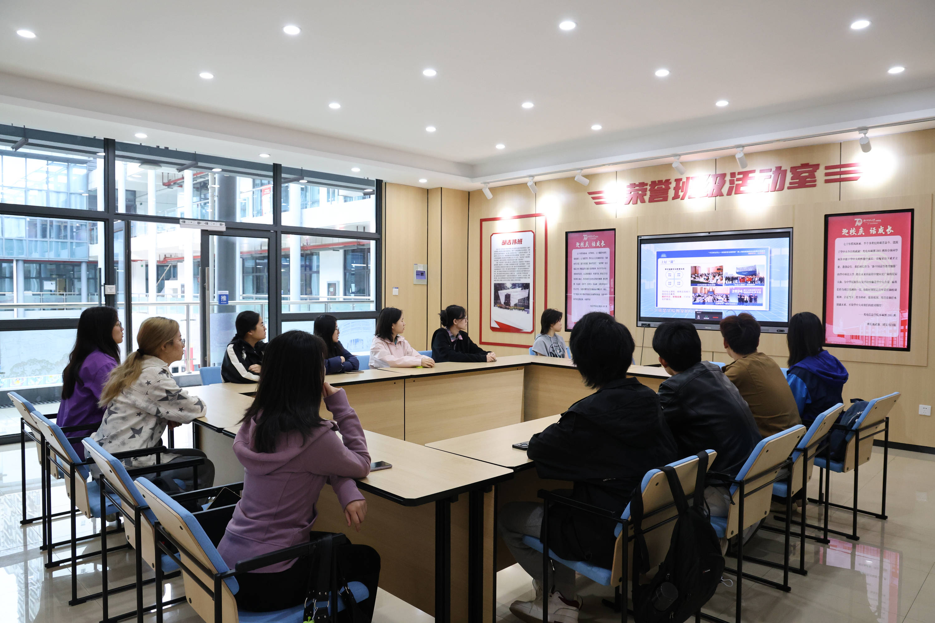 教育部組織各高校開展國家安全教育特色活動